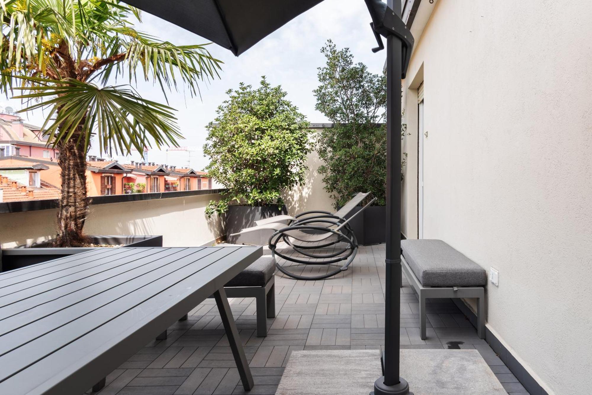 Favoloso Bilocale Con Terrazza Nel Cuore Di Appartement Milan